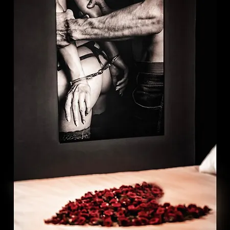 Les Secrets De Πανσιόν Cristot